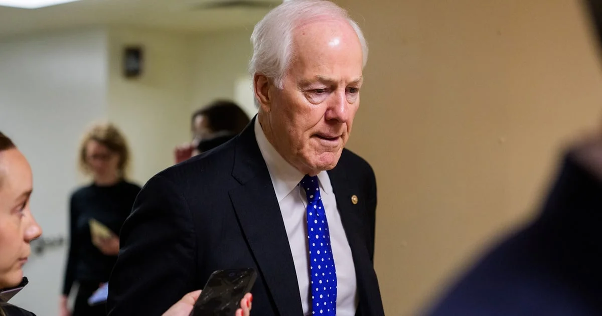 Featured image for FBI Assists in Locating Texas Democrats Amid Redistricting Tensions