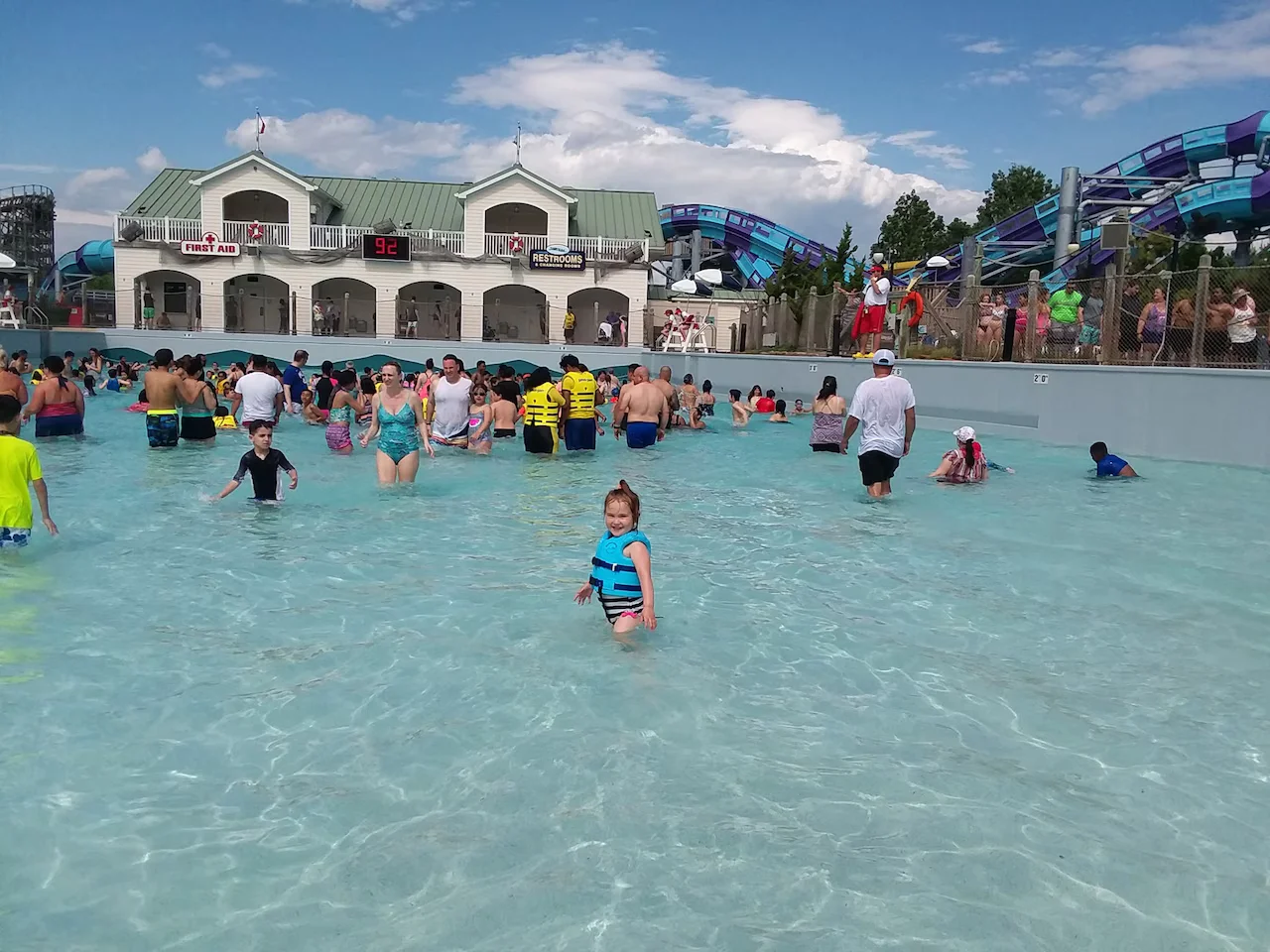 Featured image for Tragic Death of 9-Year-Old Girl at Hersheypark Wave Pool