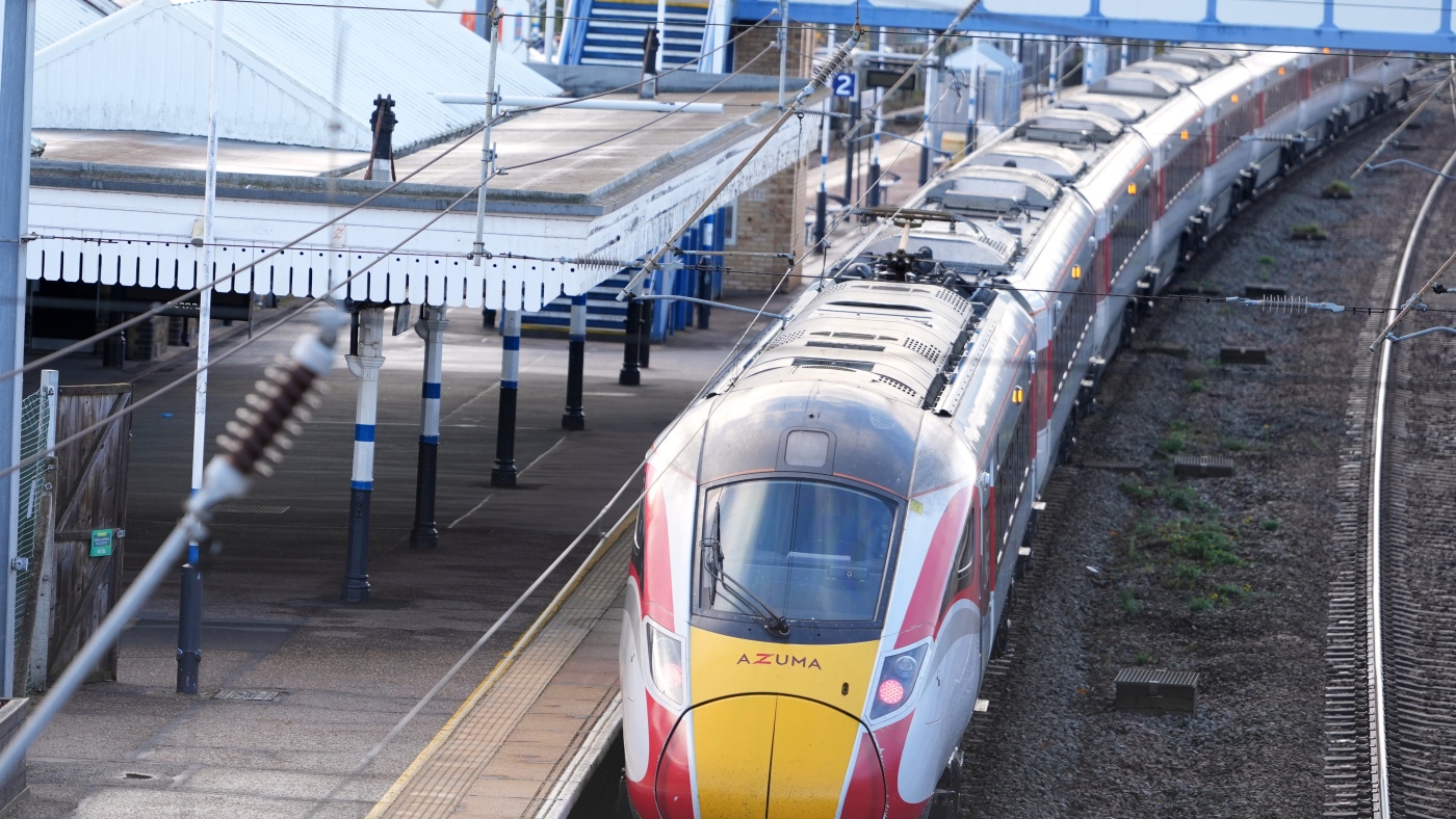 Featured image for UK police arrest two suspects after train stabbing leaves multiple injured