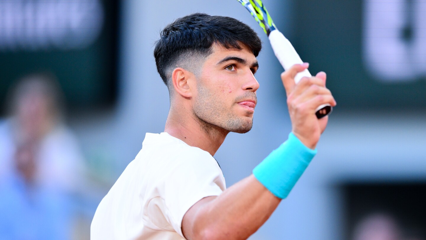 Alcaraz Dominates French Open Quarterfinals, Eyes Final Showdown