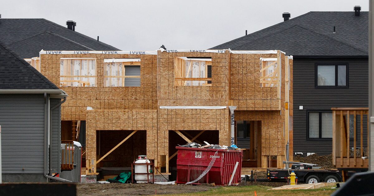 Canada Contemplates Foreign Student Visa Cap to Alleviate Housing Shortage