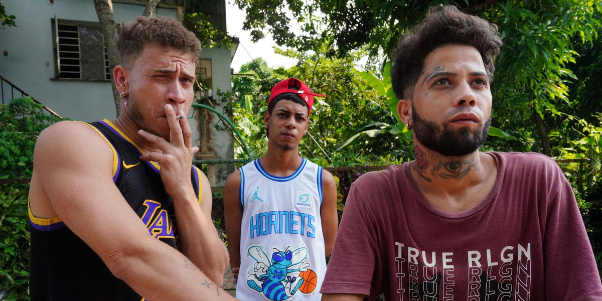 "Cubans enticed by Russia's expedited citizenship offer for Ukraine"