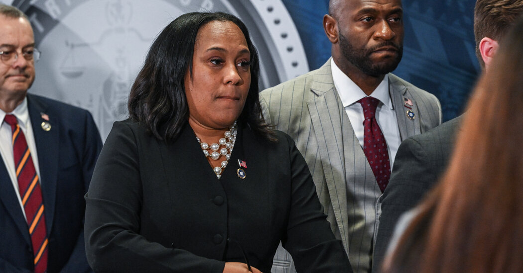 "Controversy Surrounds Georgia DA Fani Willis Amid Trump Inquiry"