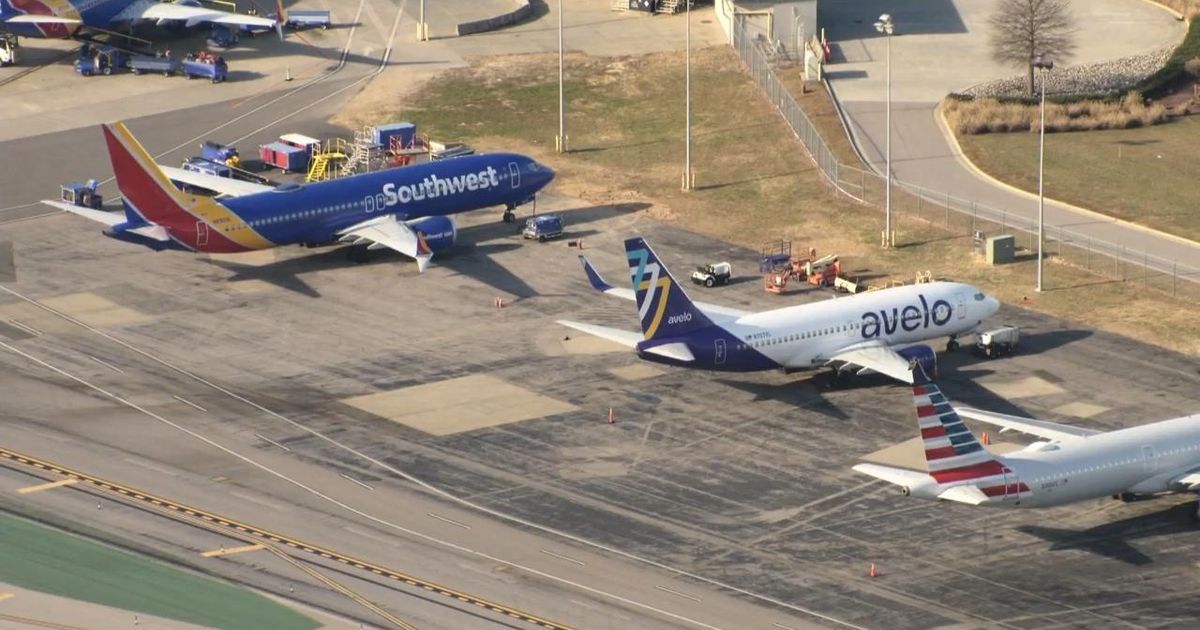 Featured image for Minor Wing-Clip Incident Involving Two Planes at RDU