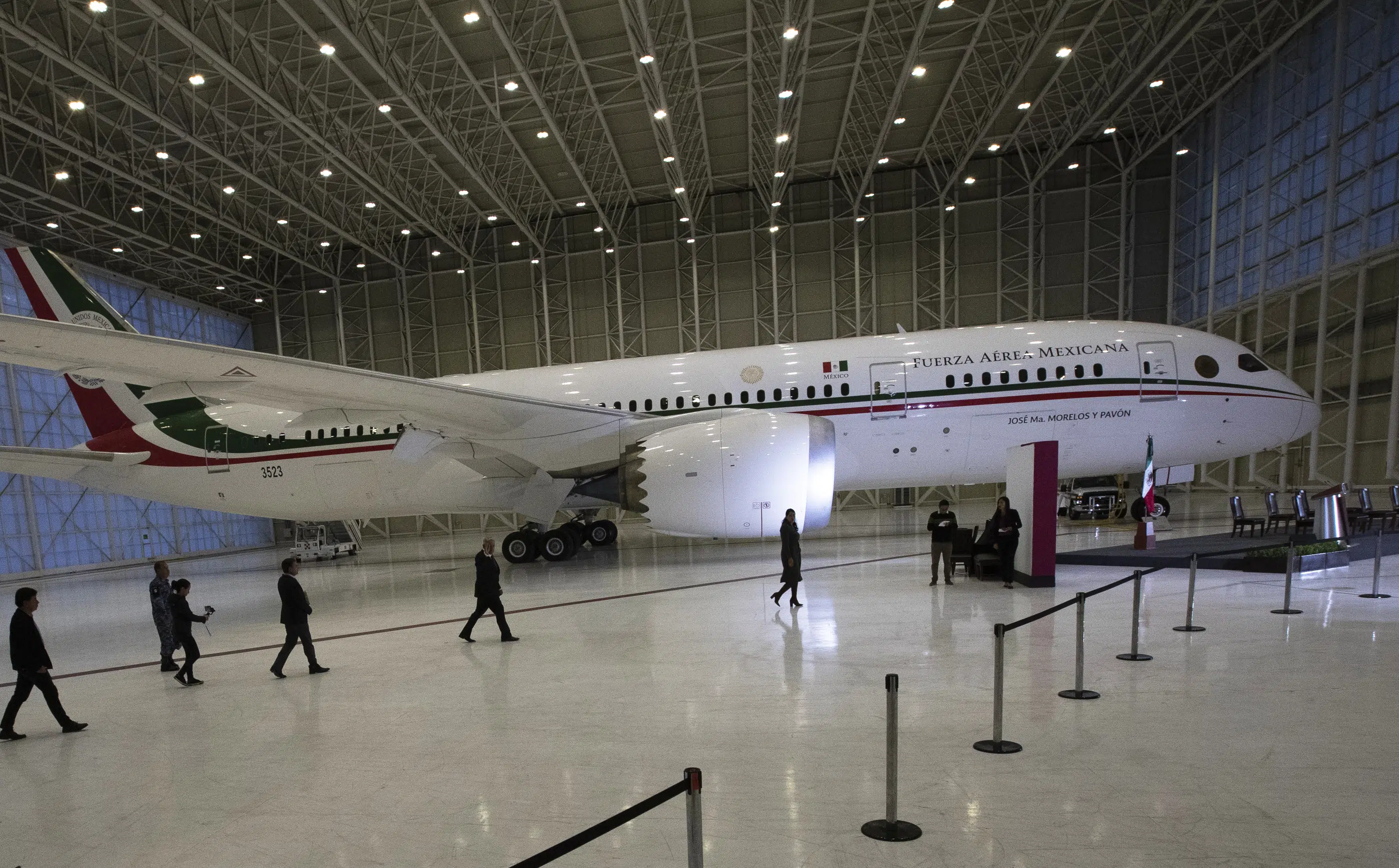 Mexico Sells Unwanted Presidential Jet to Tajikistan.