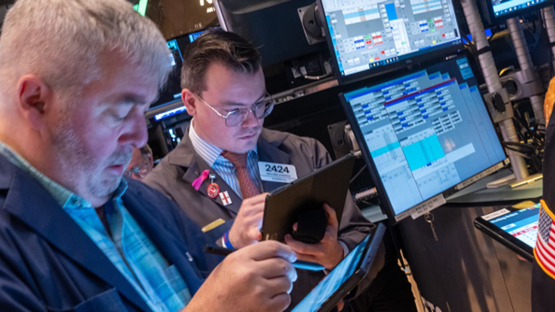 "Market Update: Stocks Pause, Bitcoin Rallies, Trump Given 10 Days in Civil Fraud Case"