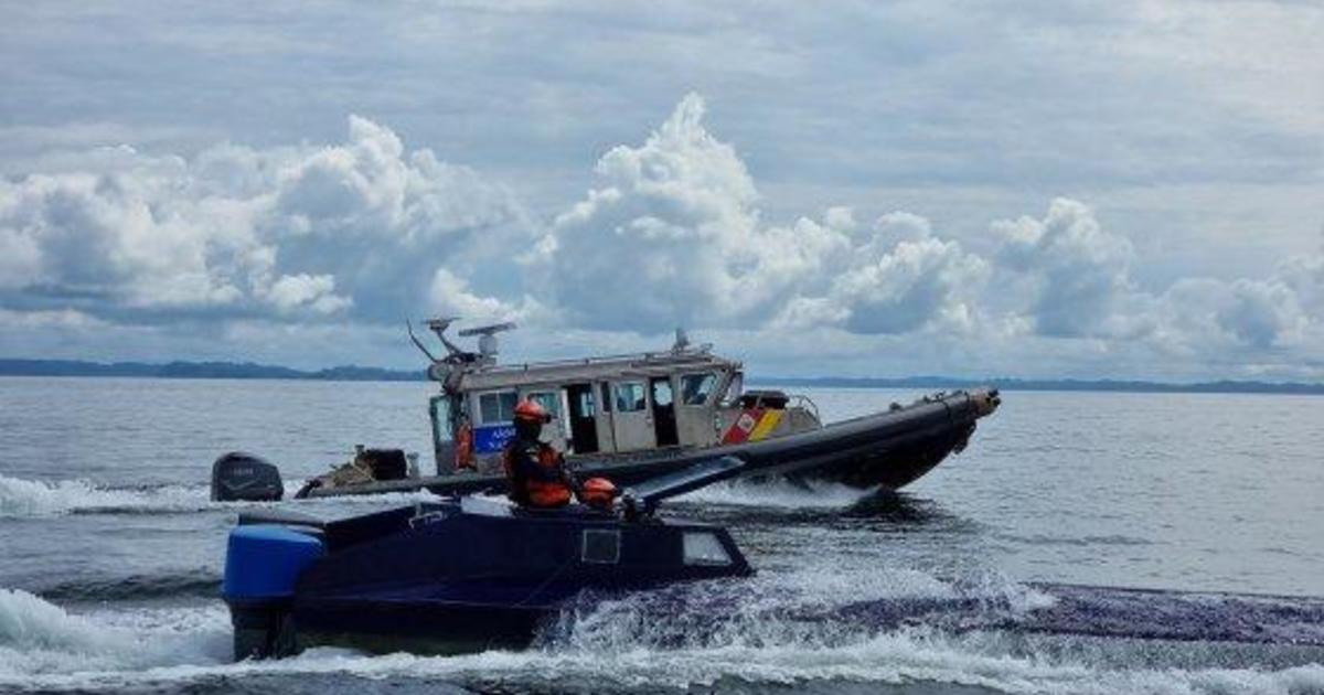 Featured image for "Colombian authorities intercept "Rocky" cocaine shipment on "narco sub" in Pacific Ocean"