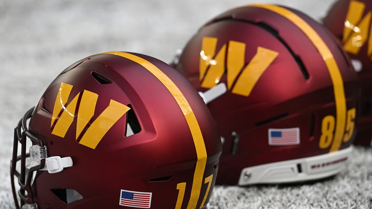 Commanders tap Vikings assistant Daronte Jones to lead their defense