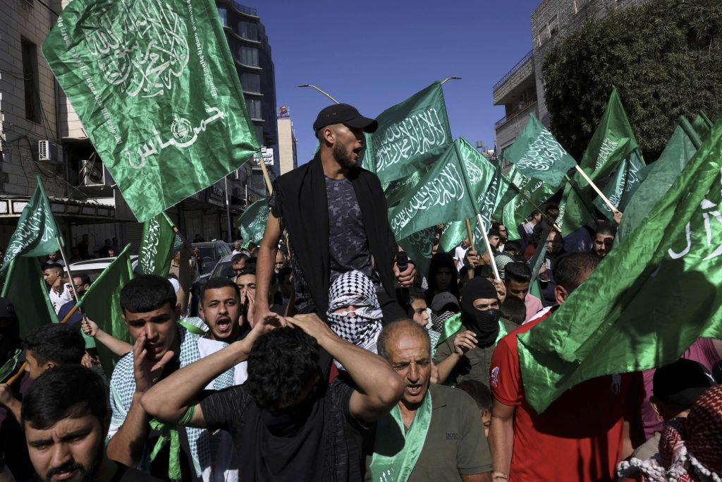 Palestinians' Anger Shifts from Hamas to Israel