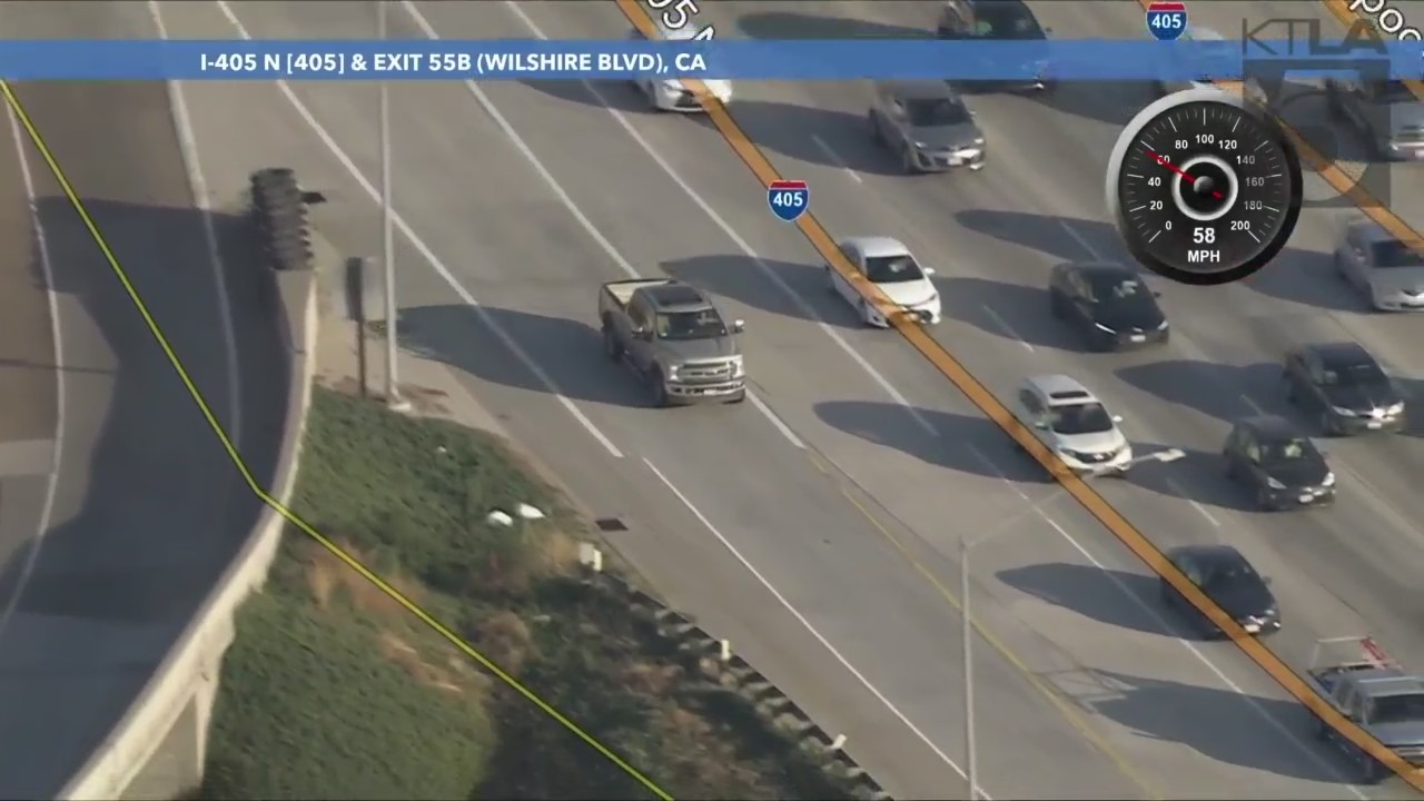 Los Angeles Police Chase Suspected DUI Driver with Child in Car.