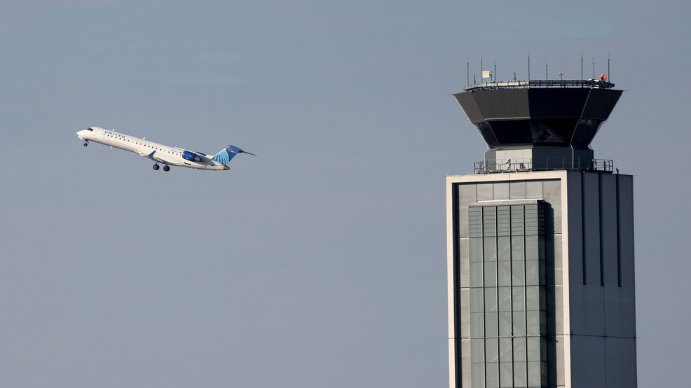 Featured image for Collision at Chicago's O'Hare Airport: Plane and Shuttle Bus Clash