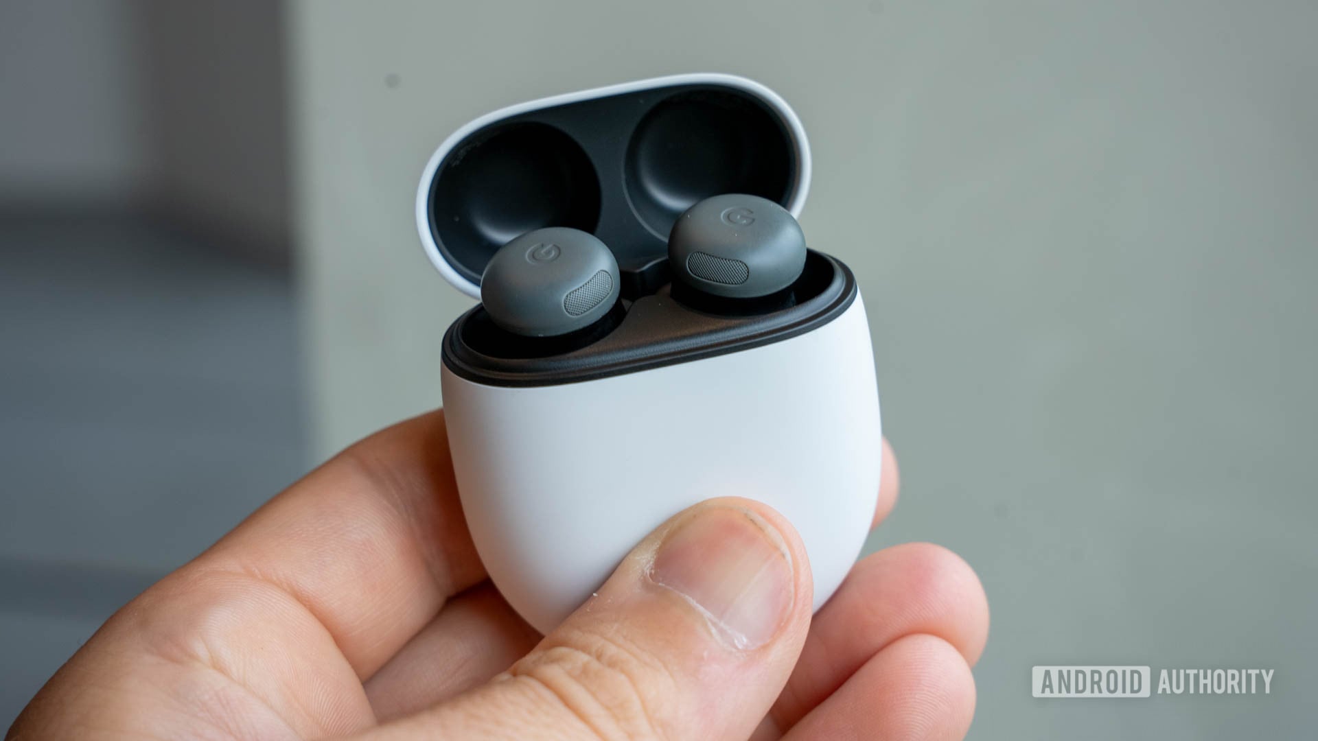 Featured image for Google Pixel Buds 2a and Pro 2 See Major Price Cuts
