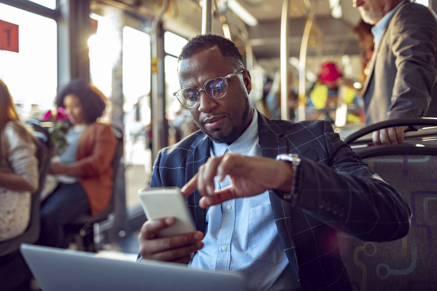 Comparing Top CD Rates: TD Bank vs. Citizens Bank vs. Forbes Advisor's Picks