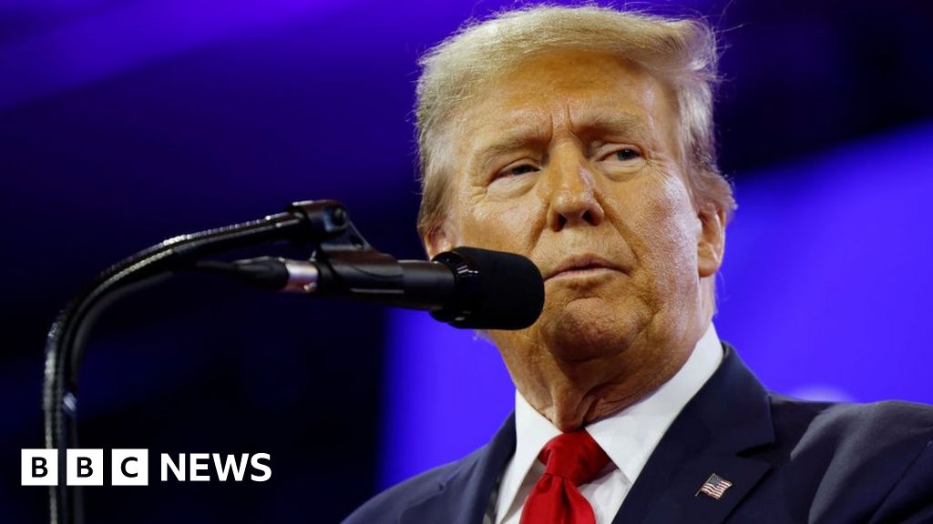 "Illinois Judge Bars Trump from Primary Ballot Over 'Insurrectionist Ban'"