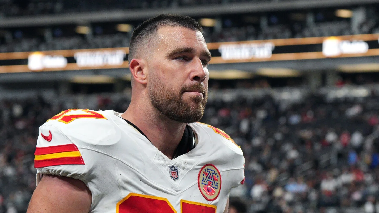 Kelce inks three-year, up-to-$57.7M extension with Chiefs