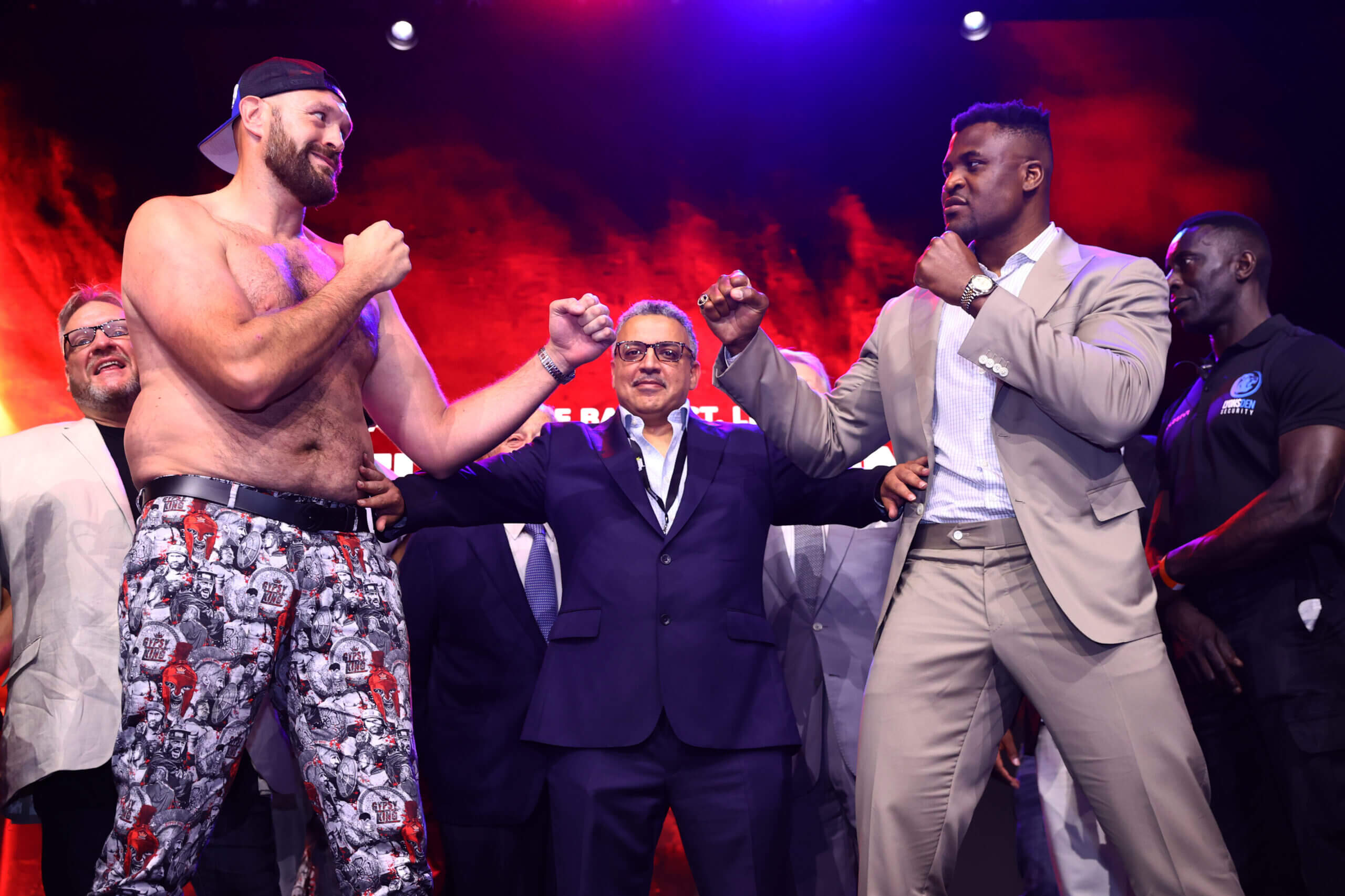 Tyson Fury vs. Francis Ngannou: The Unlikely Clash of Heavyweight Champions