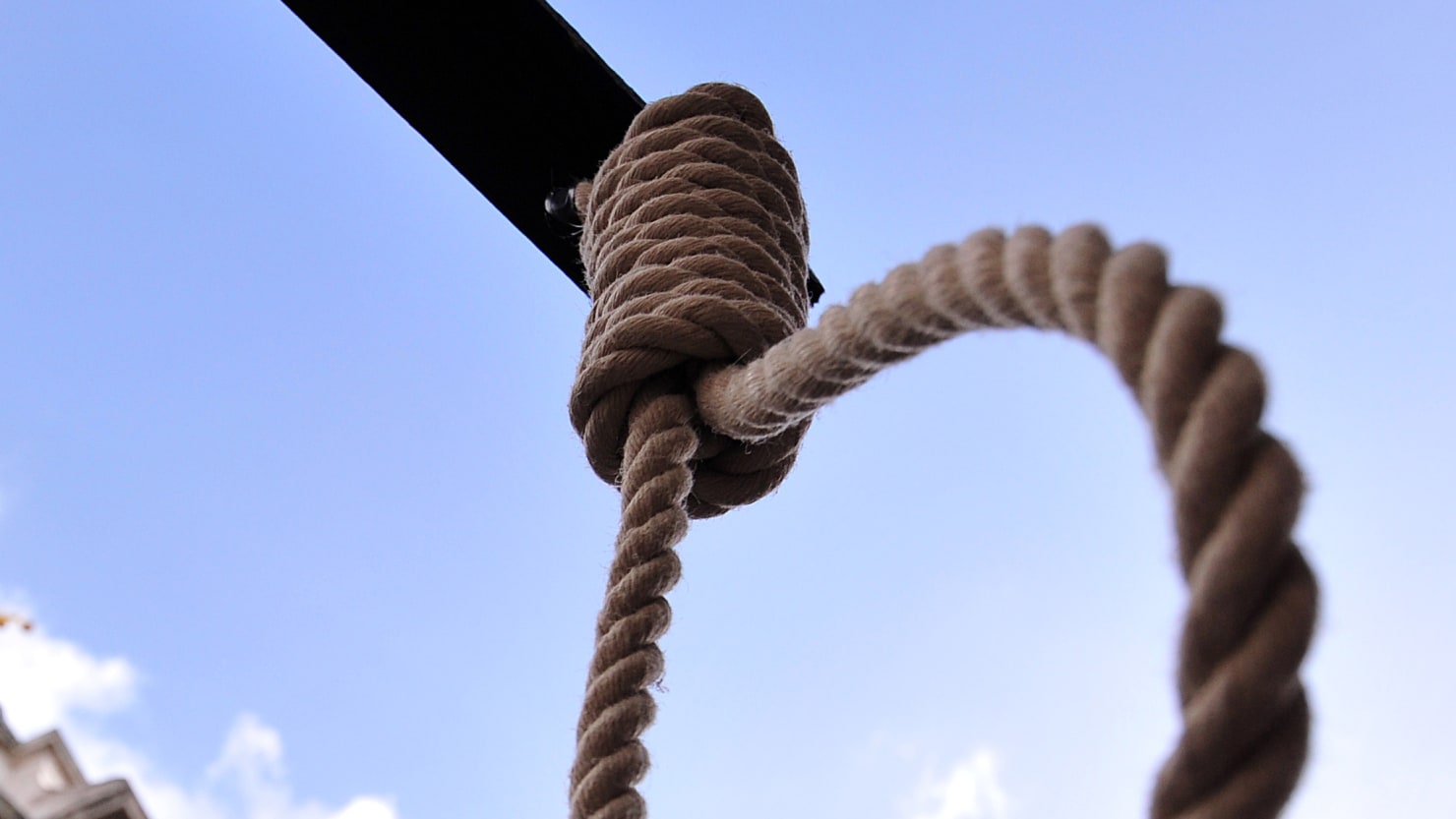 Optometrist Sentenced to Federal Prison for Threatening BLM Supporters with Nooses