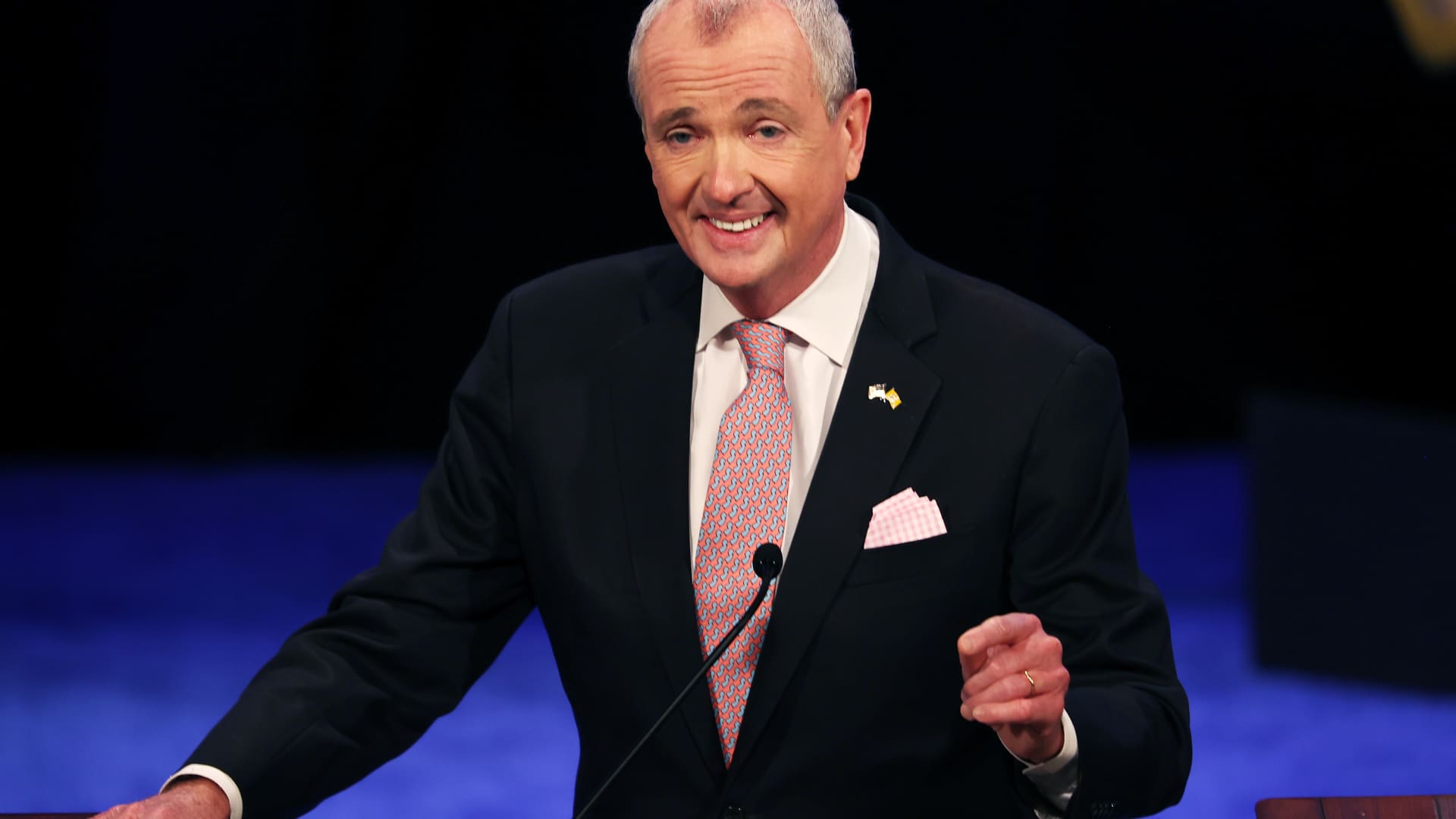 Negotiating Deals in the Abortion-Ban Era: Insights from Governors and CEOs