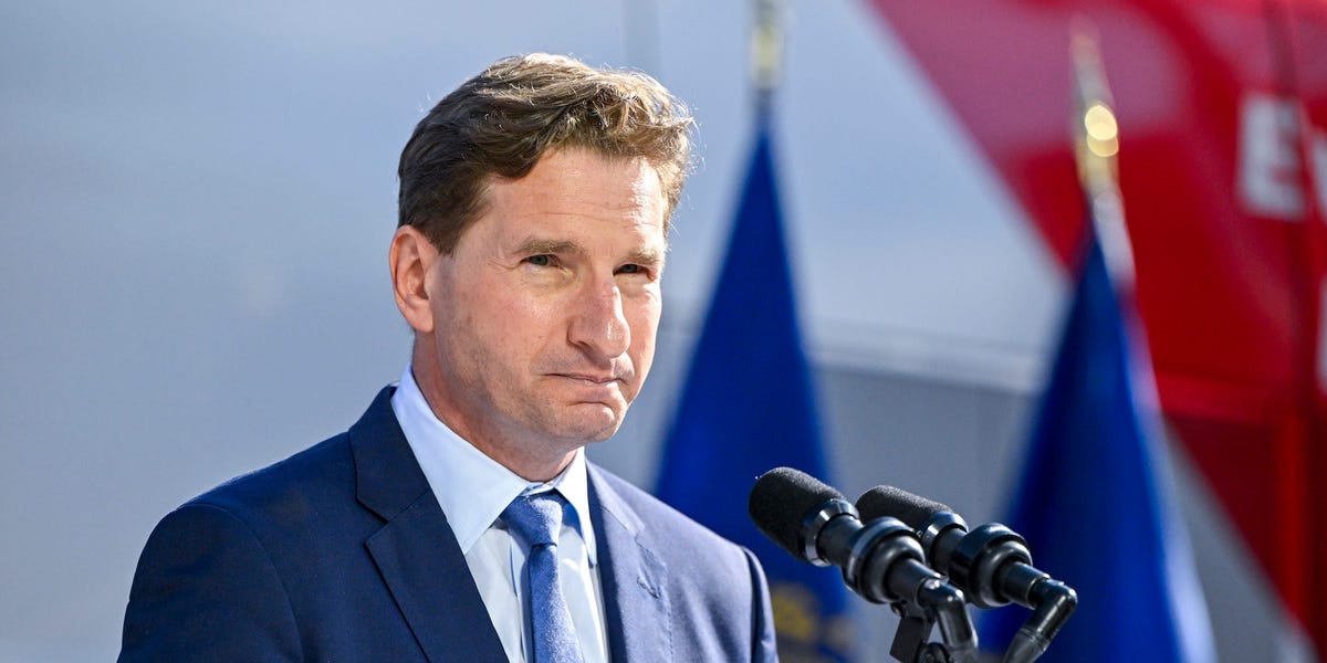 Dean Phillips, Biden's Primary Challenger, Opts Out of Congressional Reelection
