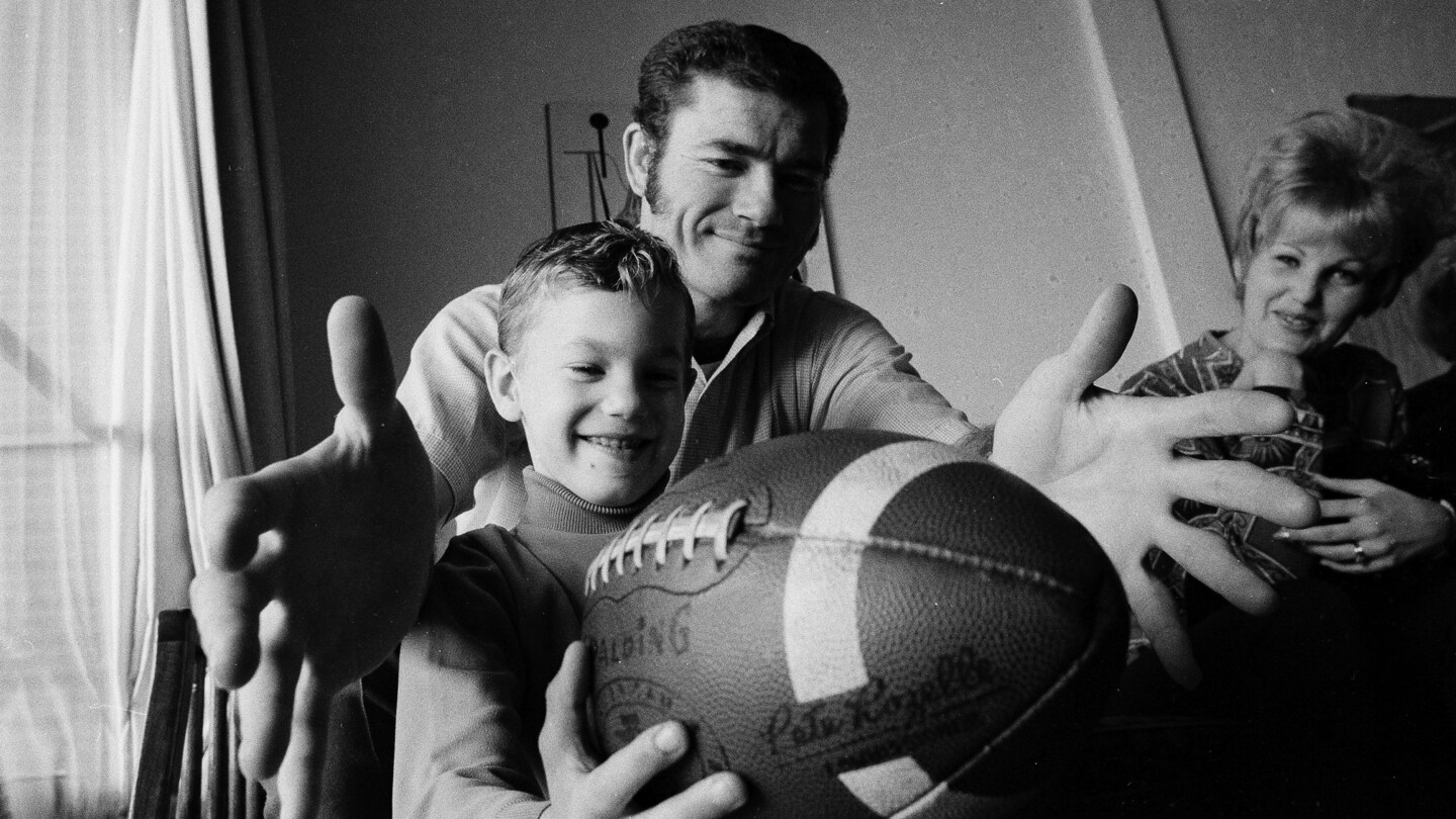 "The NFL's Failure to Support Brain Trauma Victims: Unfulfilled Promises and Lingering Tension"