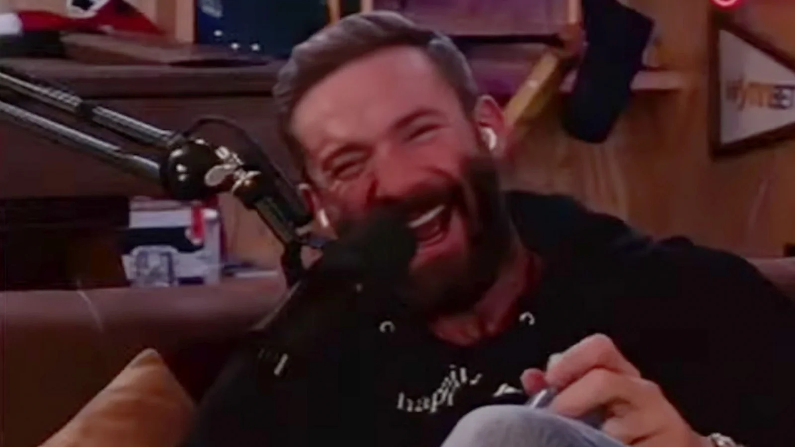 "Julian Edelman Exposes Gronkowski's NSFW Venmo Name, Chiefs Seek Redemption in Game Against Patriots"