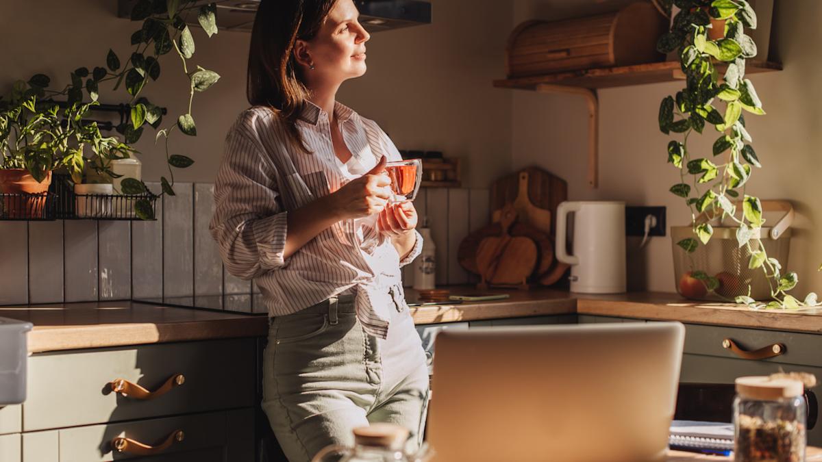 Featured image for Morning Drink May Lower Cholesterol, Experts Say