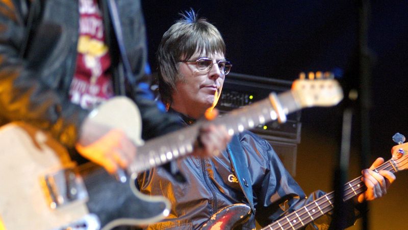 Featured image for Former Smiths Bassist Andy Rourke Passes Away at 59.