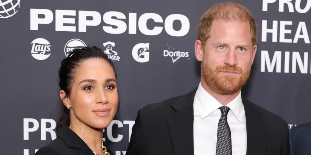 Kim Kardashian Explains Deleting Harry & Meghan Photos to Respect Remembrance Day