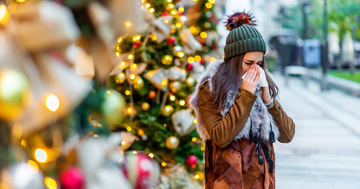 "COVID Symptoms Surge During Holiday Season, Doctors Report"