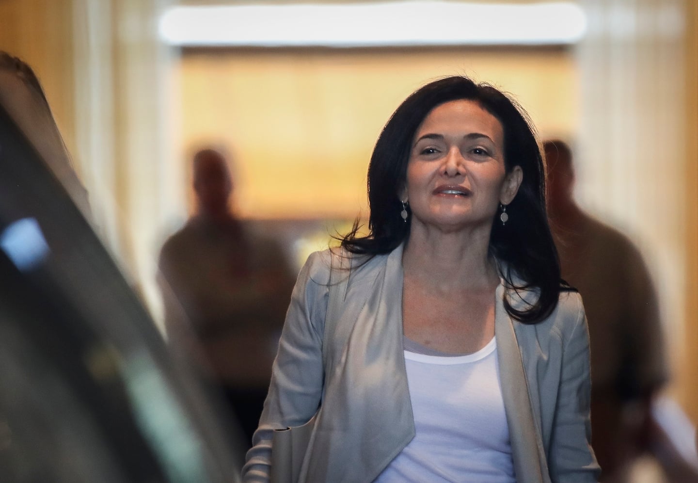 Sheryl Sandberg's Departure from Meta Board Amid AI Boom
