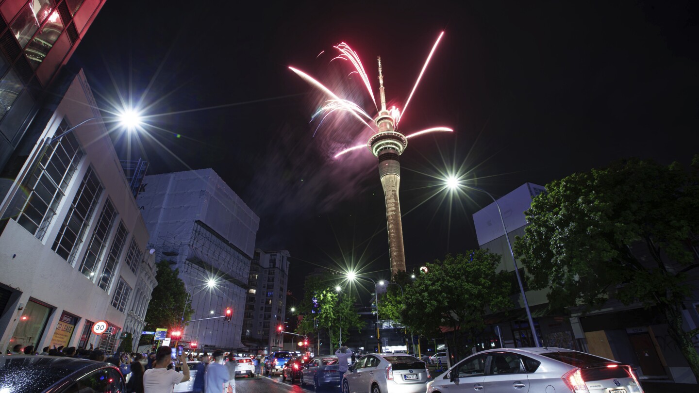 Featured image for "Auckland Leads as First Major City to Welcome 2024 Celebrations"