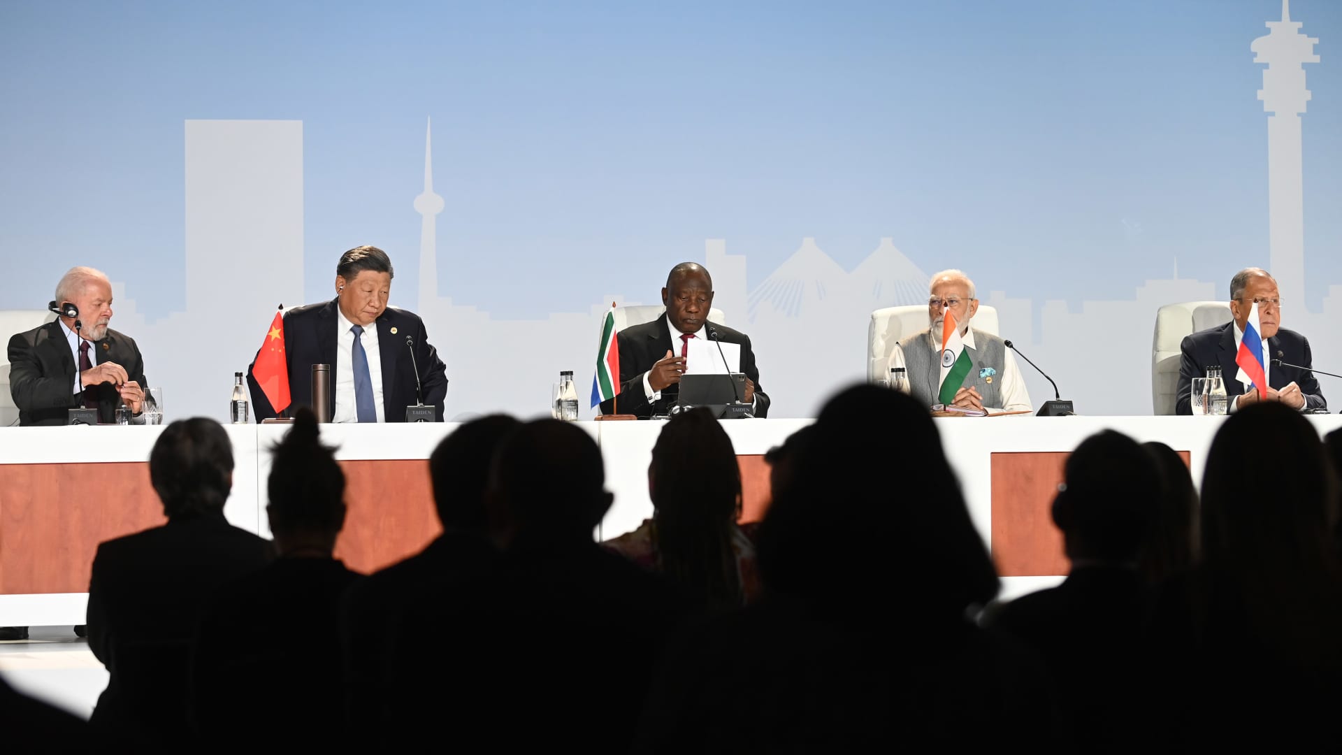 BRICS Expands Membership, Welcomes Saudi Arabia, Iran, and More