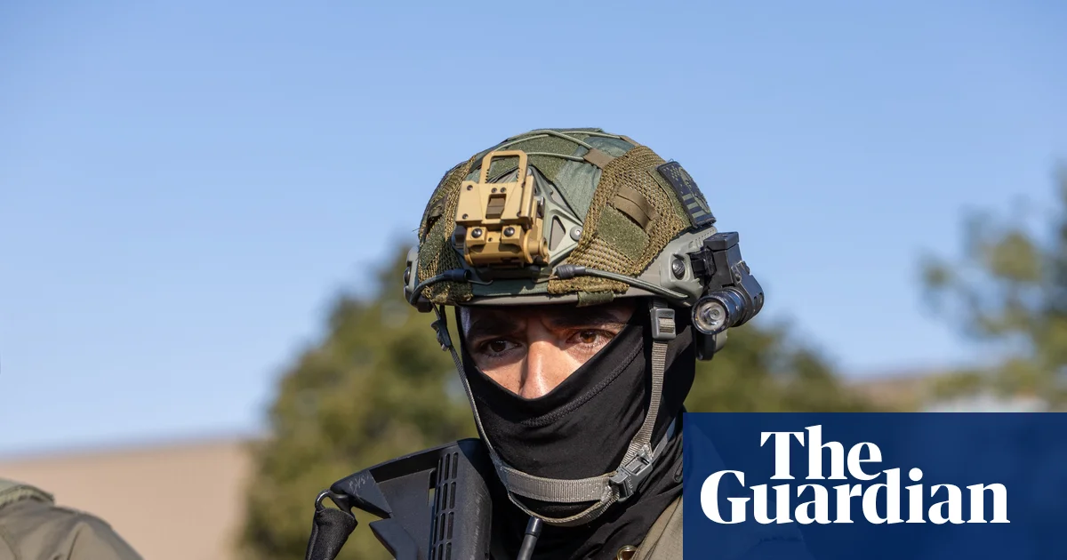 Featured image for Trump Plans to Deploy National Guard to Chicago Amid Tensions