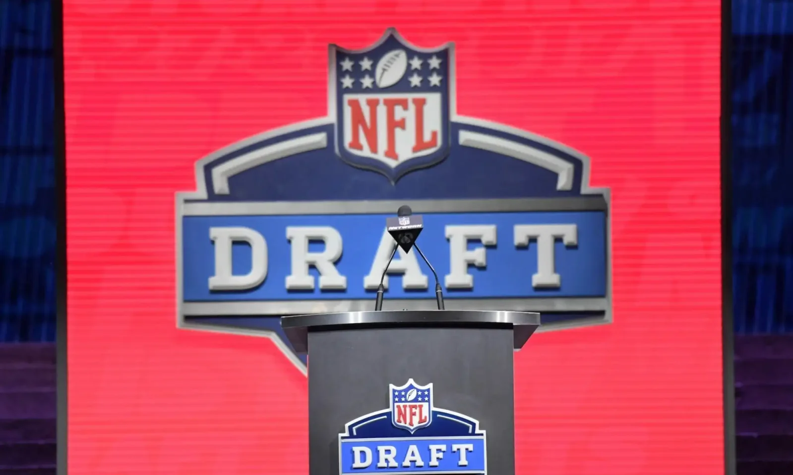 Early Meetings, Big Bets: 2026 NFL Draft Visit Tracker