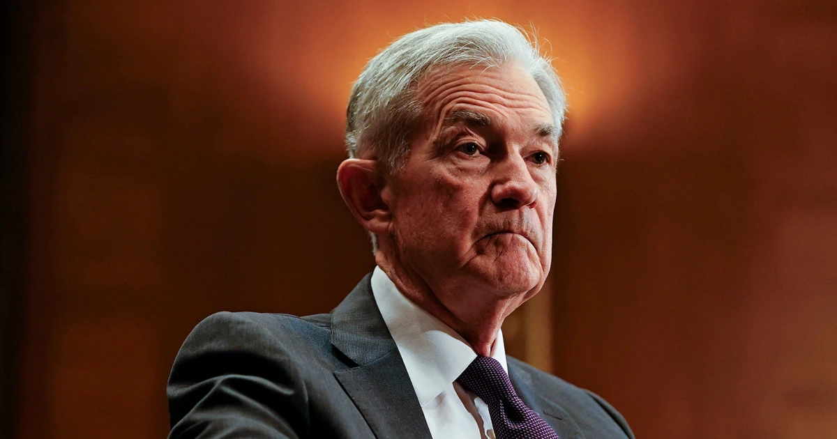 Federal Reserve Keeps Interest Rates Steady Amid Trump Pressure and Dissent