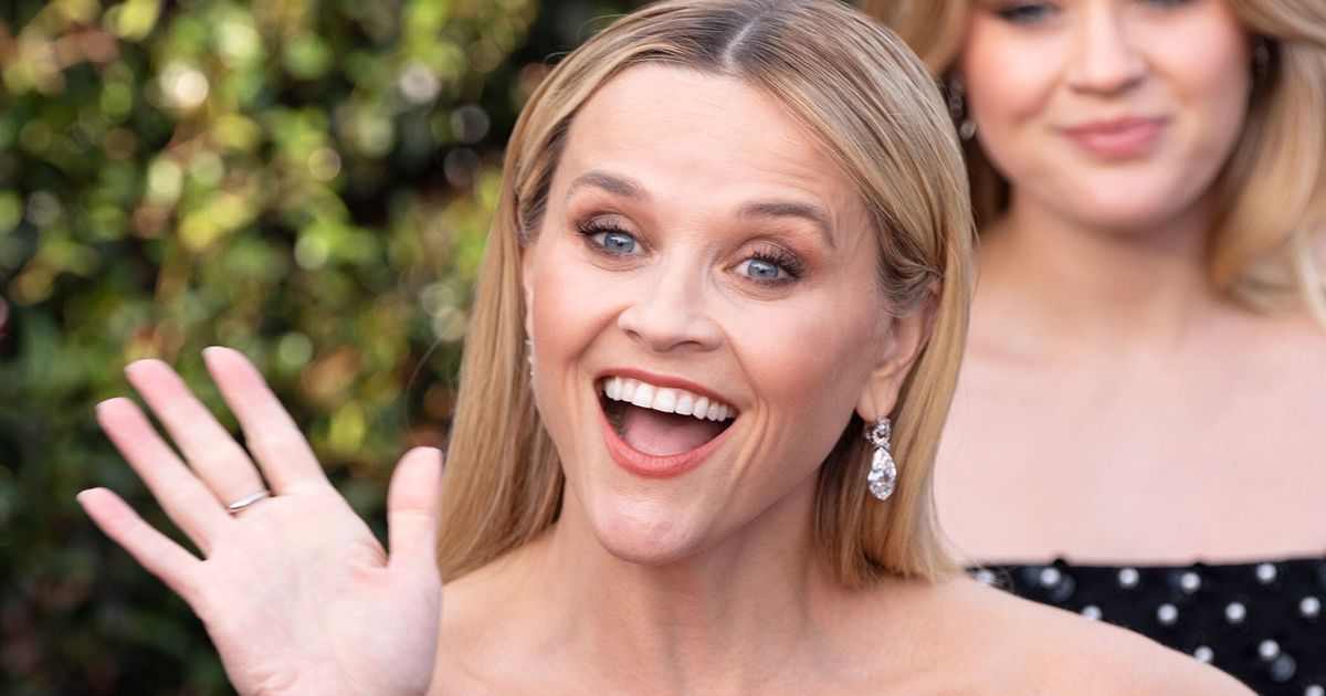 "Reese Witherspoon's Controversial Snow-Eating Recipe Sparks Safety Debate"