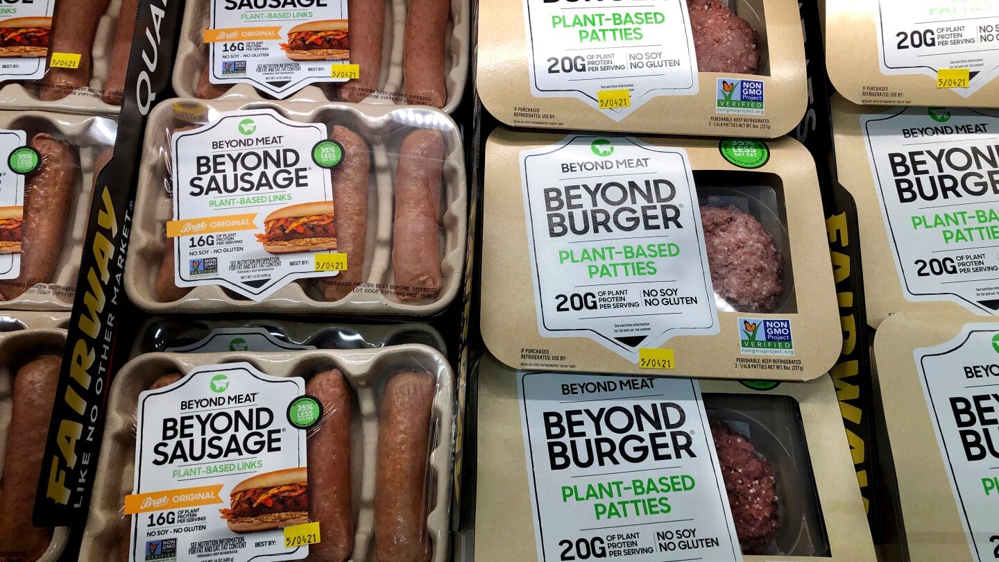 Featured image for Beyond Meat Stock Falls Below $1 Amid Financial Concerns