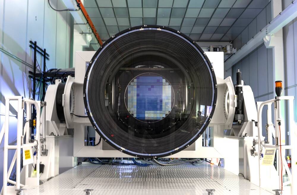 Featured image for "Unveiling the World's Largest Astronomical Digital Camera for Mapping the Heavens"
