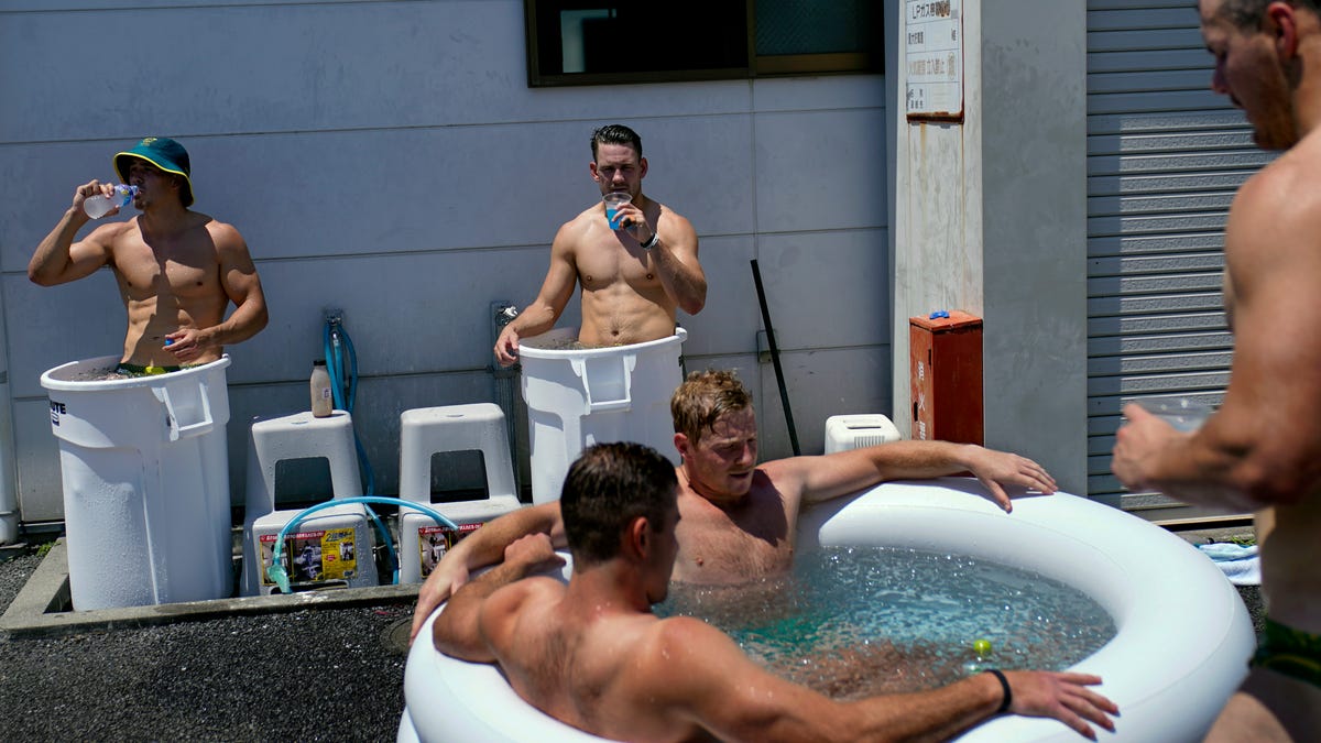 Featured image for "The Science Behind Ice Baths: Optimal Duration and Health Benefits"