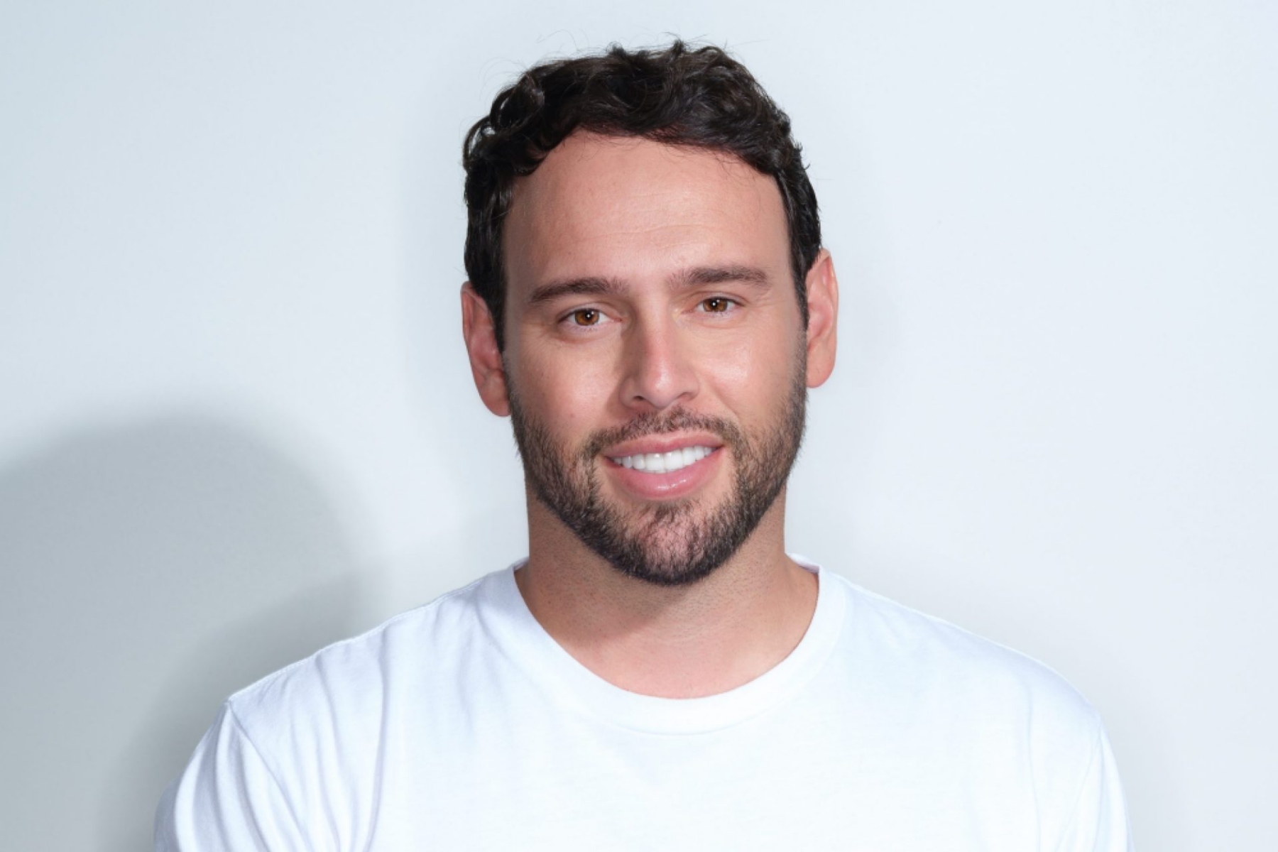 Featured image for Scooter Braun Resigns as HYBE America CEO Amid Reconciliation with Justin Bieber