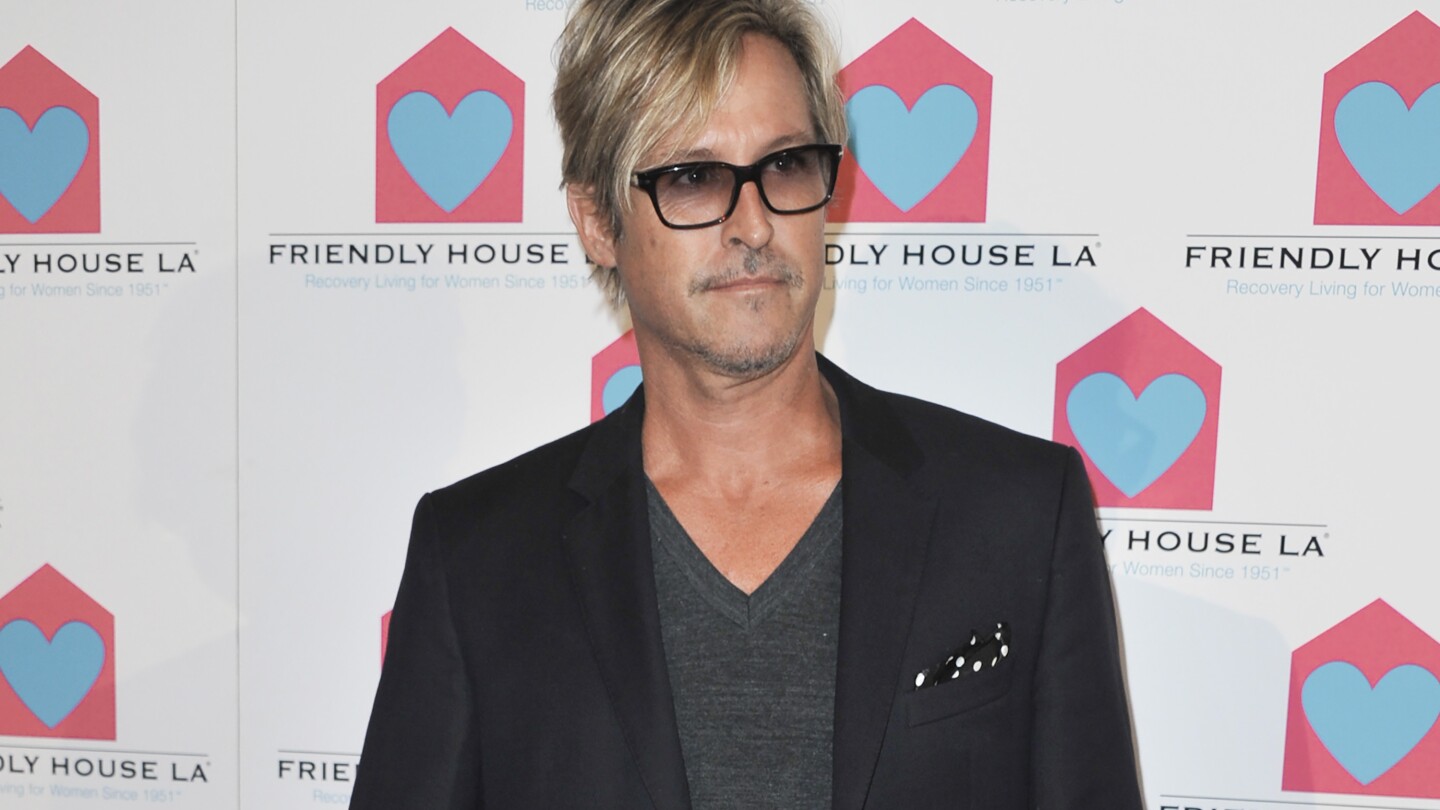 Featured image for Train Founding Member Charlie Colin Dies at 58 in Shower Accident