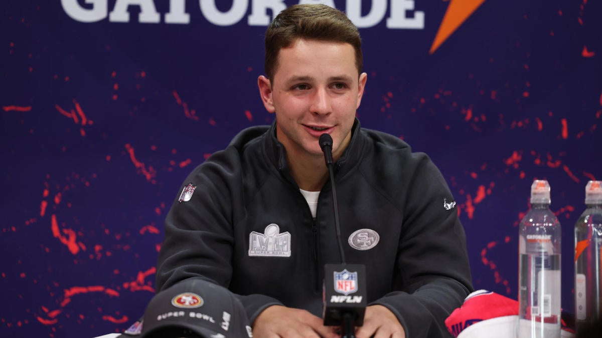 "Brock Purdy Embraces 'Game Manager' Label Ahead of Super Bowl, Receives Support from Kyle Shanahan and Baker Mayfield"