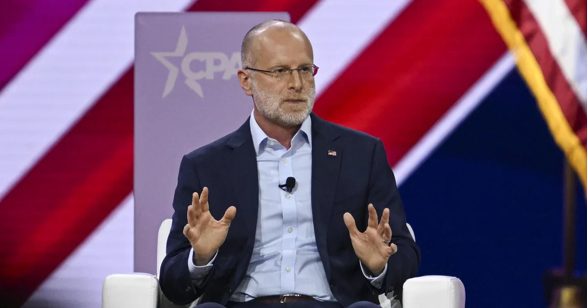 FCC chief warns broadcasters over 'fake news' amid Trump’s Iran coverage critique