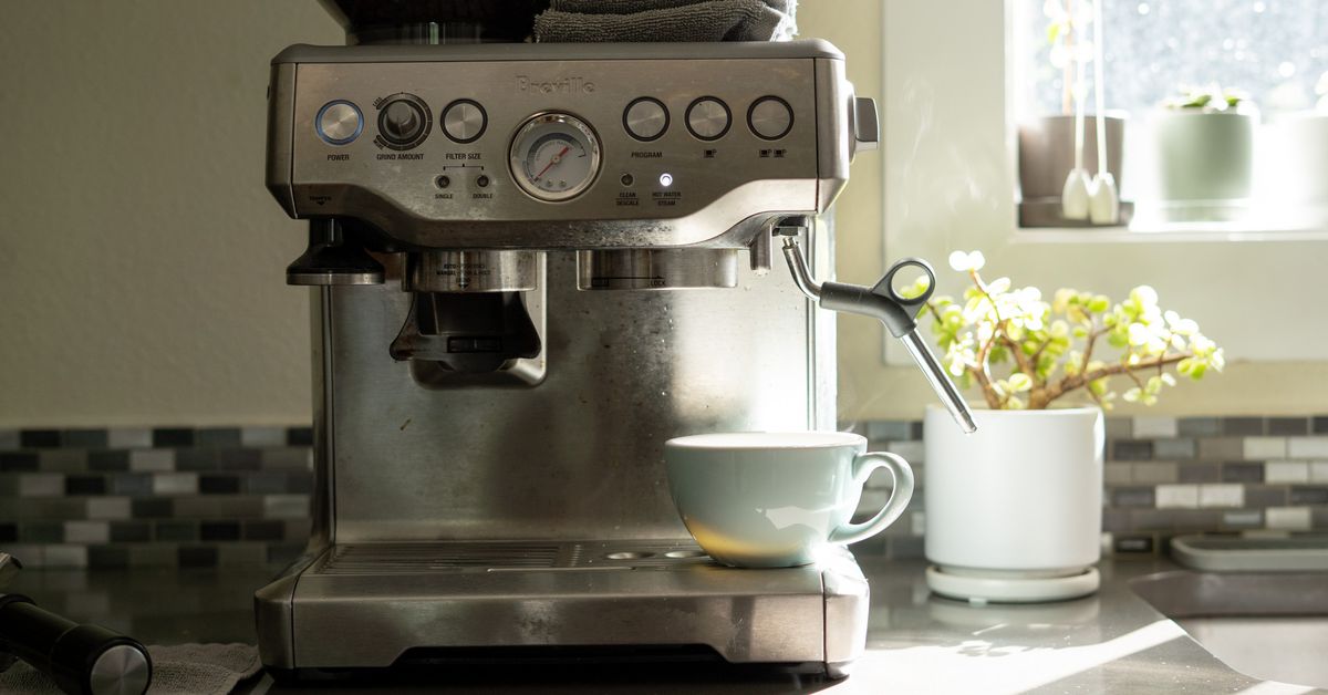 "From Home Espresso to High-End Machines: A Review of the Best Coffee Brewing Options"
