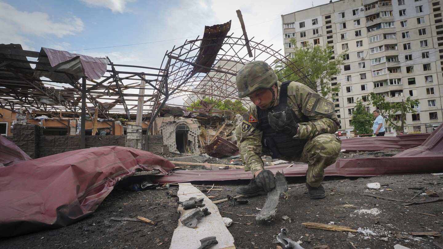 US to Send $275M in Arms to Ukraine Amid Russian Advances, Austin Confirms