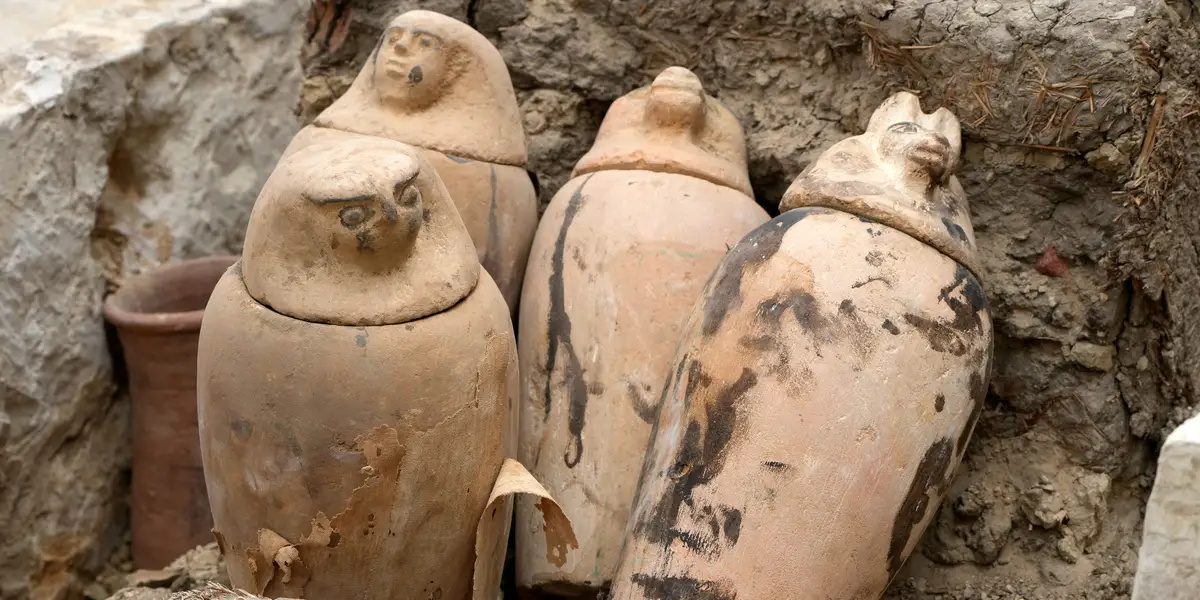 Featured image for Egypt uncovers ancient tombs and mummification workshops in Saqqara necropolis.