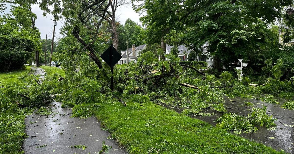 "Severe Kentucky Storms Leave 5 Dead, Widespread Damage and Power Outages"