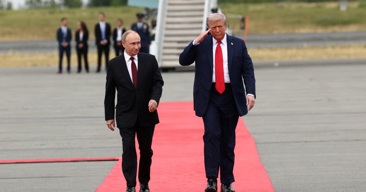 Featured image for Critique of Trump’s Controversial Foreign Policy and Western Diplomacy