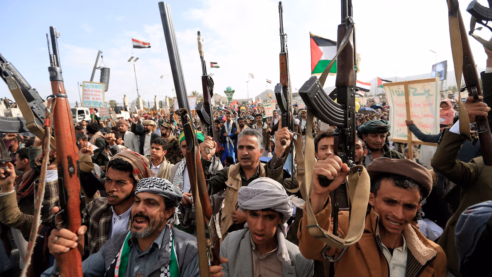 Featured image for US Launches Airstrikes on Houthi Weapon Sites in Yemen