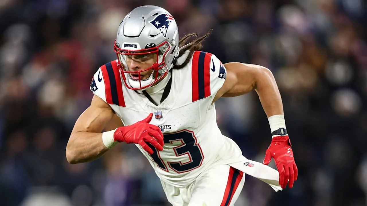 Abdomen injury leaves Hollins questionable for Patriots' AFC title vs. Broncos